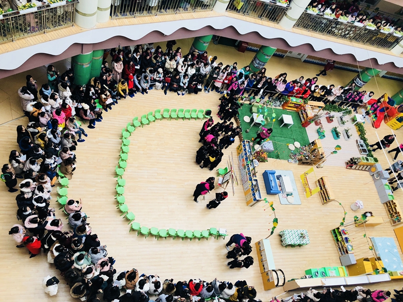 德陽市幼兒園游戲活動現場展示活動在德外幼兒園舉行.jpg