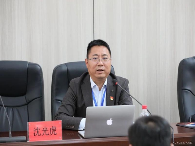 西昌職校舉行中國(guó)共產(chǎn)黨西昌市第十次代表大會(huì)精神專(zhuān)場(chǎng)宣講會(huì).jpg